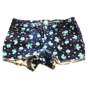 🐞 Arizona Jeans Blue Roses Shorts